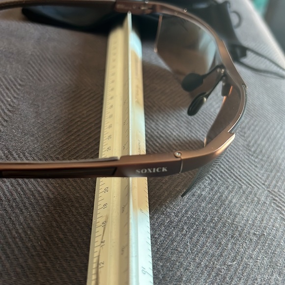 Soxick Bronze - Sport Wraparound sunglasses New w/zippered Case - Picture 6 of 8